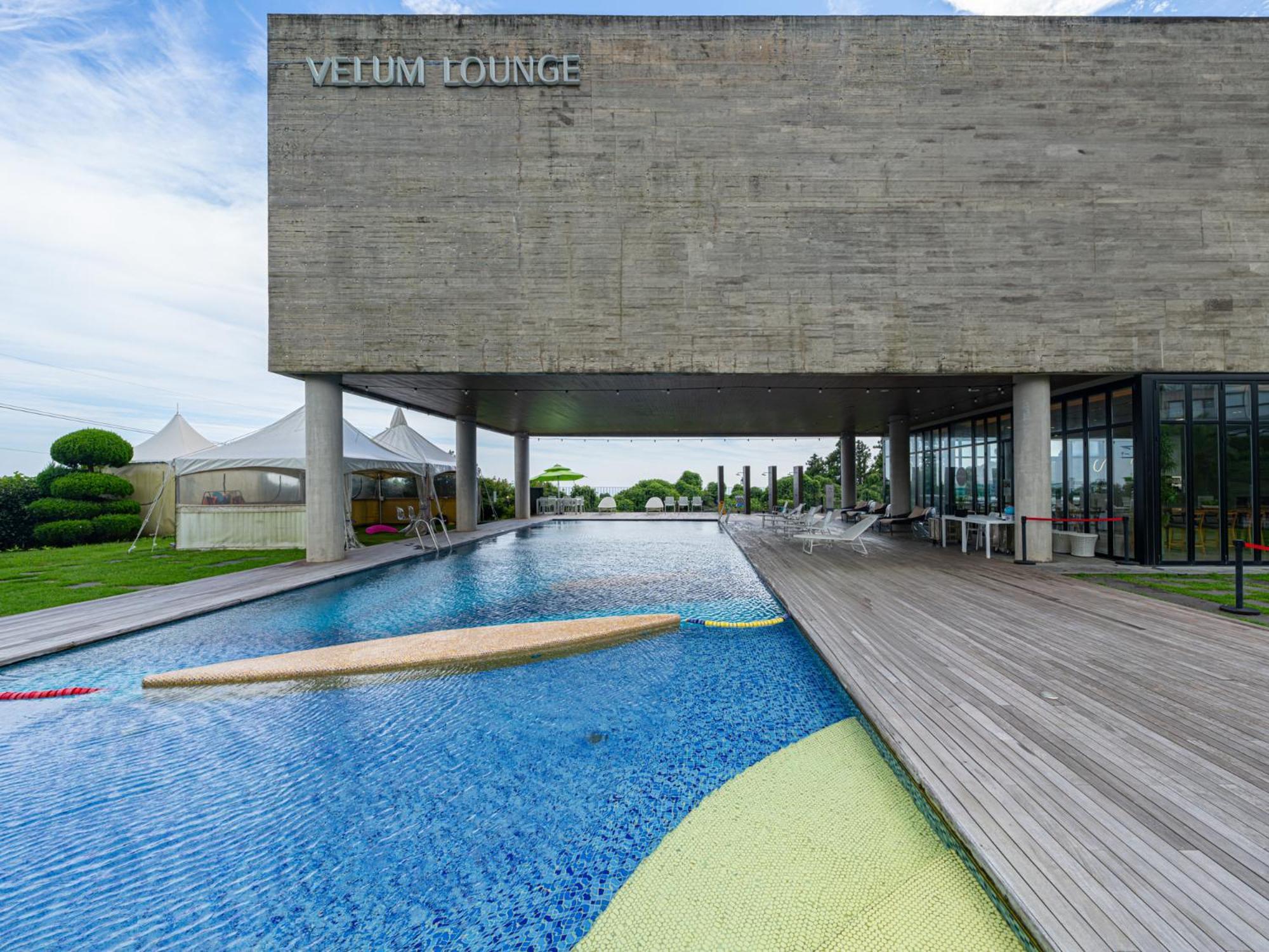 Velum Resort Сеогвипо Екстериор снимка