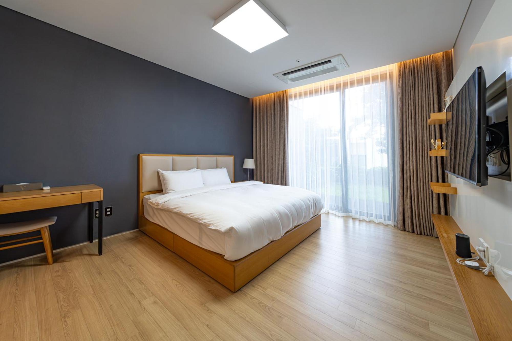 Velum Resort Сеогвипо Екстериор снимка