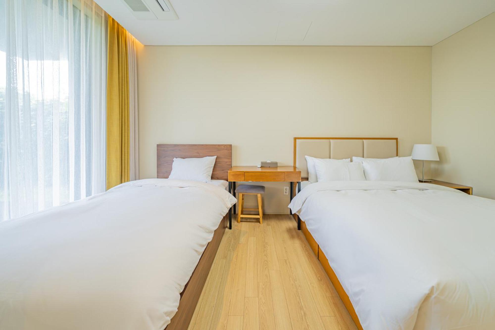 Velum Resort Сеогвипо Екстериор снимка