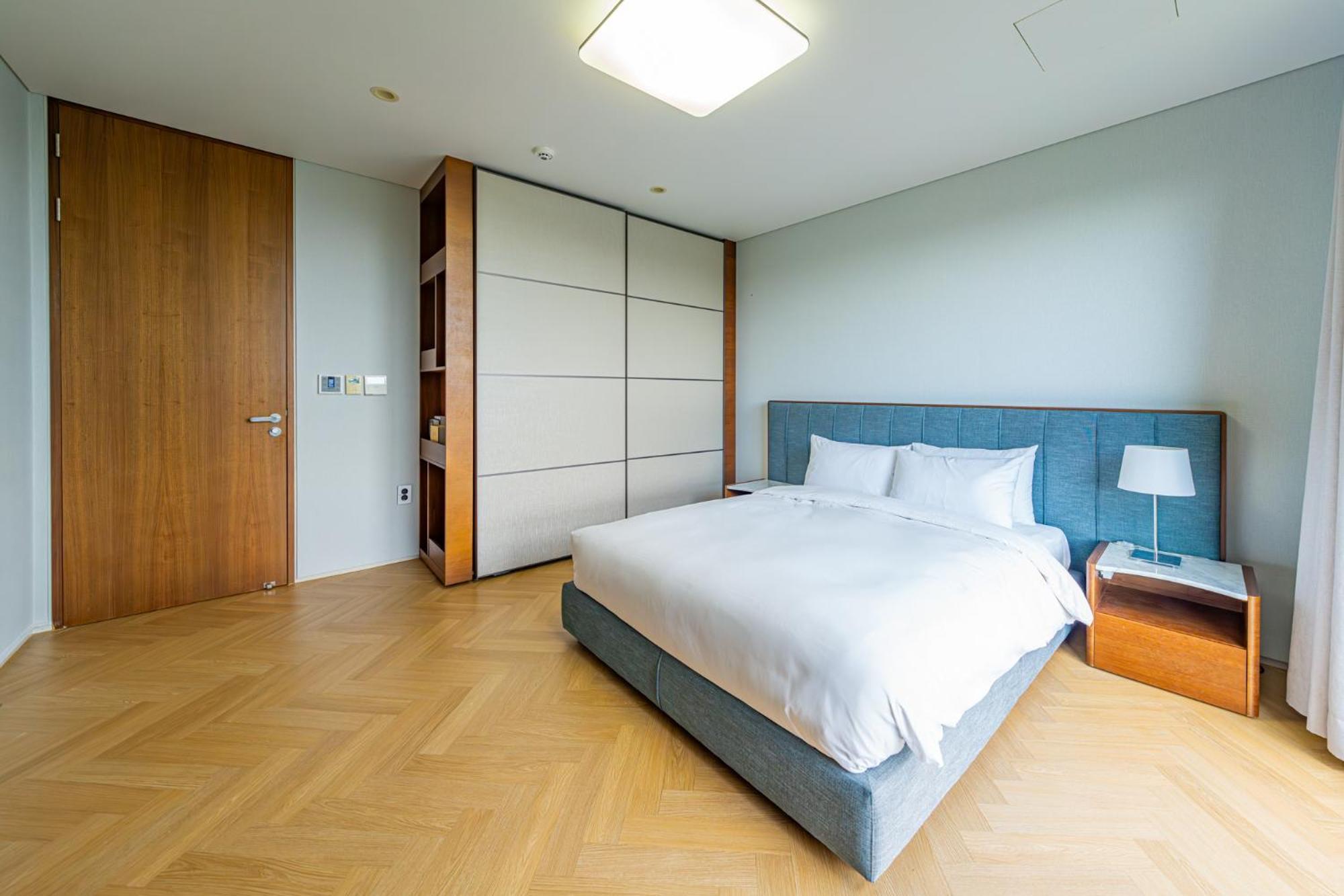 Velum Resort Сеогвипо Екстериор снимка